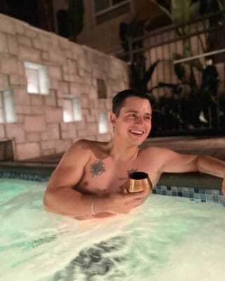 Alan Mora OnlyFans México - @alan_moraa
