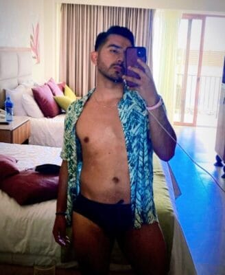 ElMorenitoDeBarba OnlyFans México - @adriandlrh