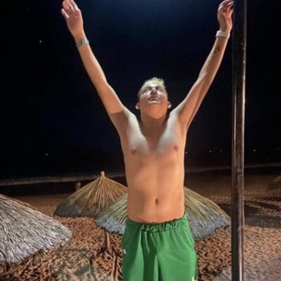 Jose andres hernandez OnlyFans México - @andres_viajes_99
