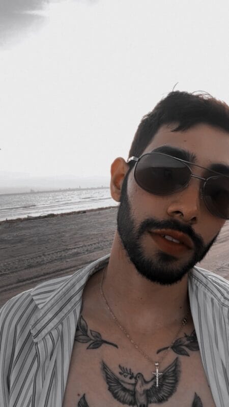 Carlos manzano OnlyFans México - @beachboy44