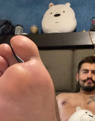 Claudio Bigotes OnlyFans México - @claubigotes