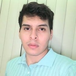 Víctor Delgado OnlyFans México - @lalodelgado97