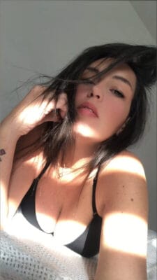 Renata Villarreal OnlyFans México - @renata.villarreal