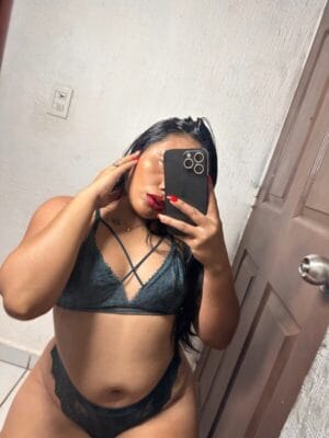 Selina Cruz OnlyFans México - @selina.0200