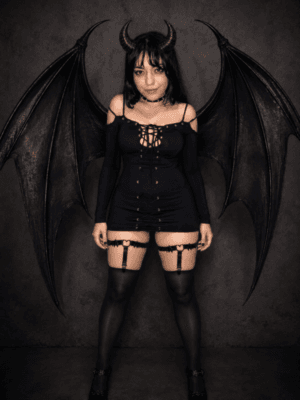 SuccubusGoth OnlyFans México - @succubusgoth05