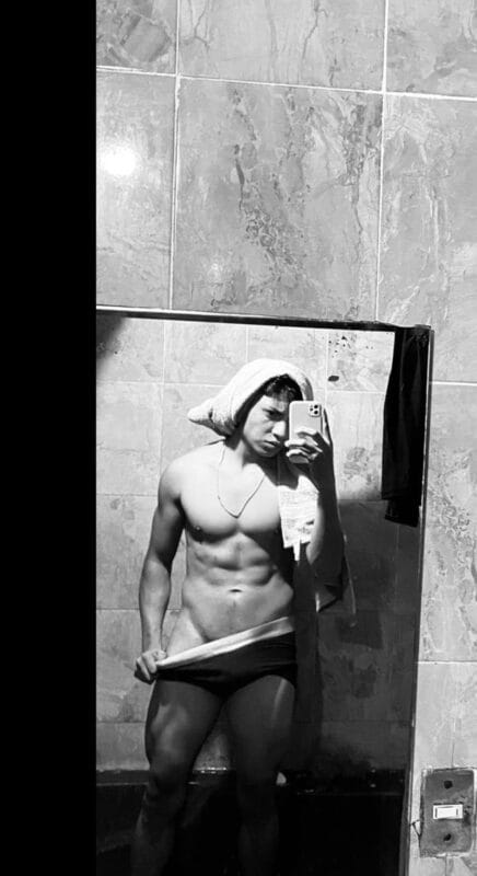 Johan Medellin OnlyFans México - @ujohan444