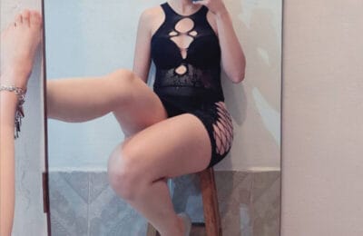 Vilee Vibee OnlyFans México - @vileevibee